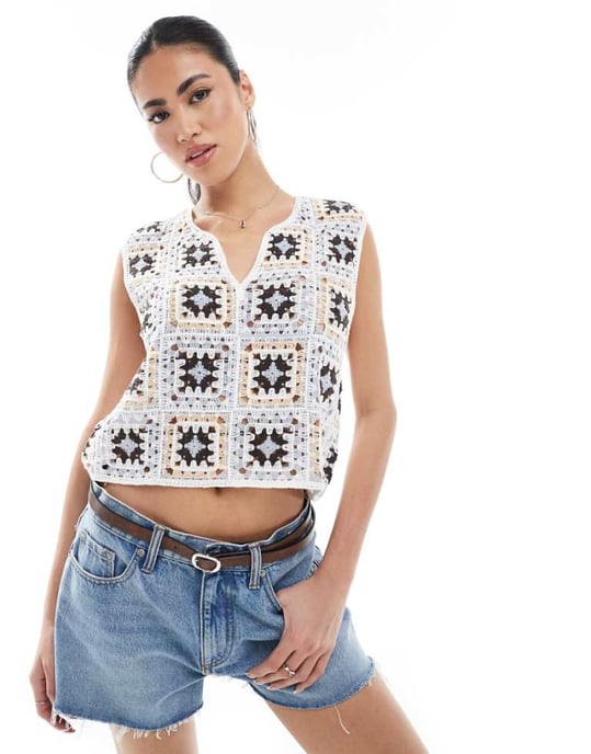 Vero Moda square crochet knit cropped vest in pale blue and cream - Image 1