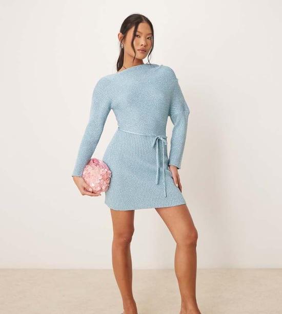 Never Fully Dressed Petite off shoulder stickad mini klänning i puderblå - Image 1