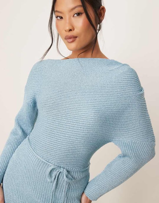 Never Fully Dressed Petite off shoulder stickad mini klänning i puderblå - Image 3