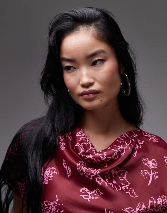 Topshop rynkad sidodetalj mini klänning med växande axel röd mönster - Image 3