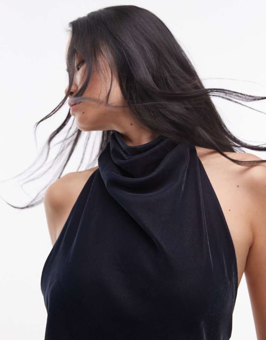 Topshop sammet mini halterklänning i kolgrå - Image 4