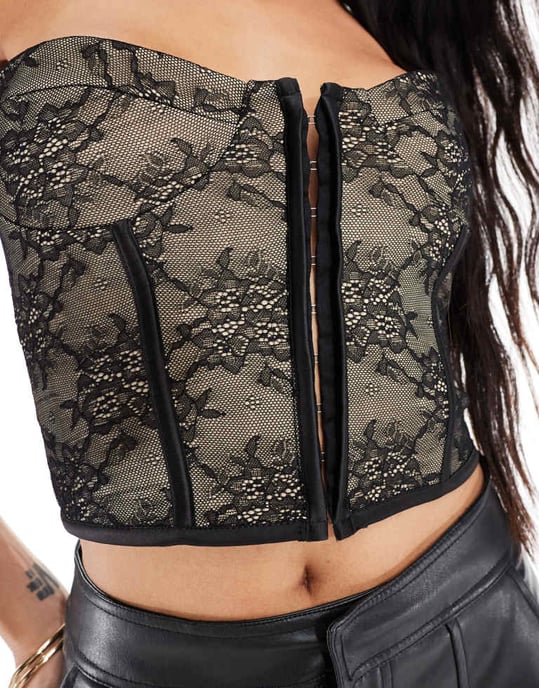ASOS DESIGN spetskorsett med snörning i svart - Image 3