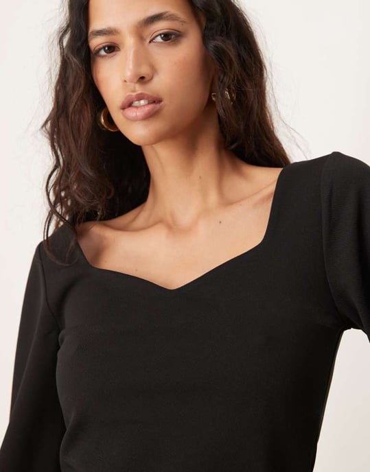 ASOS DESIGN kokongärm sötvinsformad halsringning topp koord i svart - Image 3