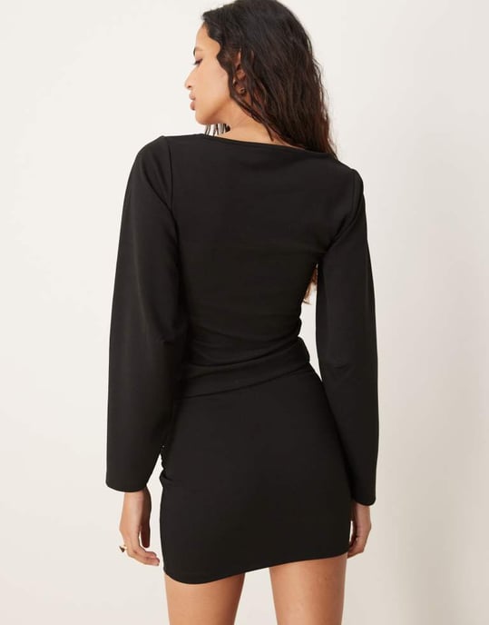 ASOS DESIGN kokongärm sötvinsformad halsringning topp koord i svart - Image 4