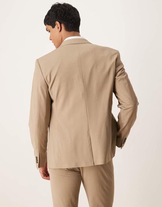 ASOS DESIGN tvättbar smal kostymjacka i lätt worsted ull i beige - Image 4