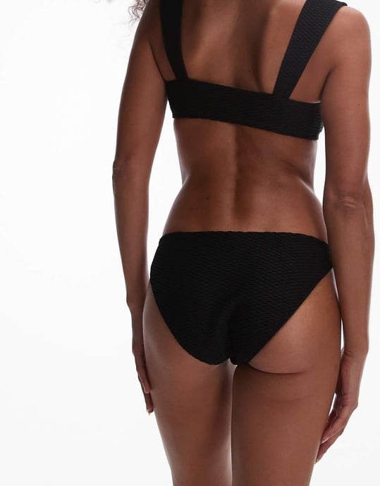 & Other Stories texturerade bikiniunderdelar i svart - Image 4