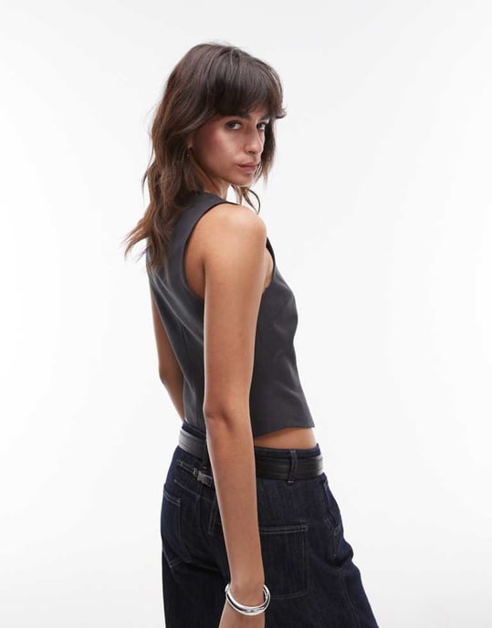 Topshop högkragad kort väst i kolgrå - Image 4