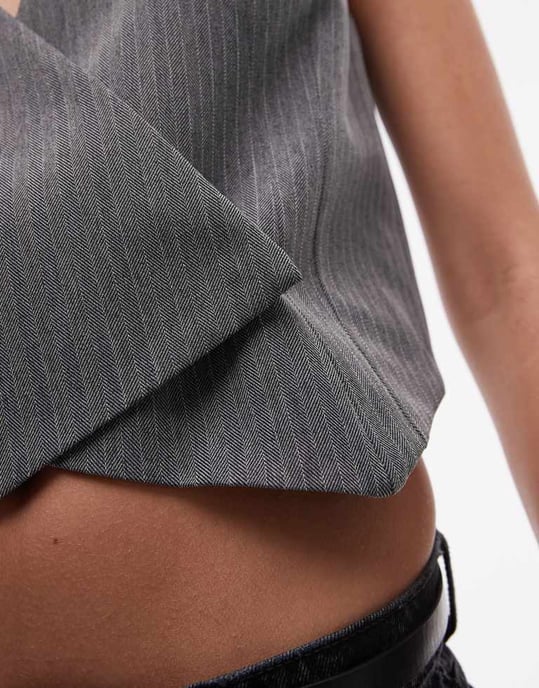 Topshop asymmetrisk wrap väst i kolgrå - Image 3