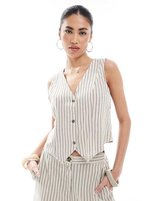 Vero Moda linne-liknande västset i stenrandig - Image 1
