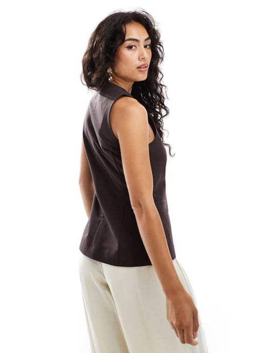 ASOS DESIGN hög krage väst i brun twill - Image 3