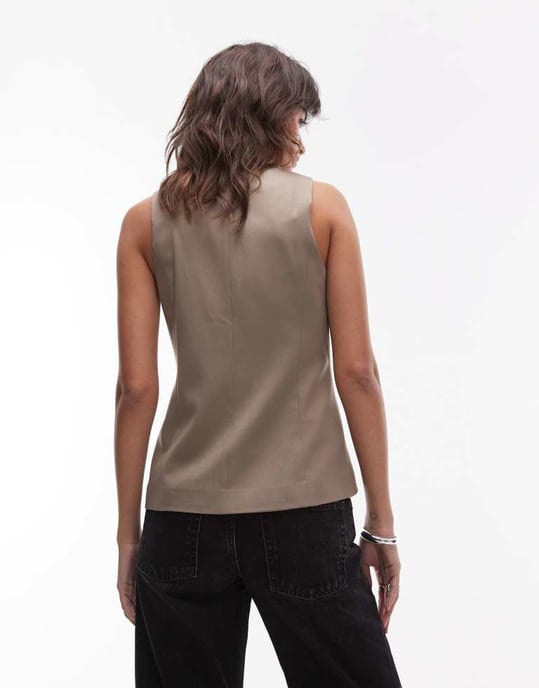Topshop högkragig knäppbar väst med mjuk känsla - Image 4