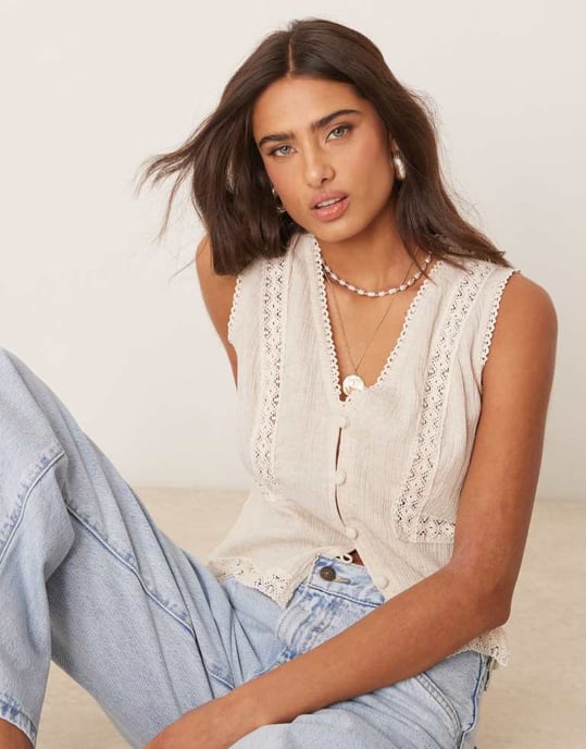 ASOS DESIGN lace trim waistcoat in cream - Image 4
