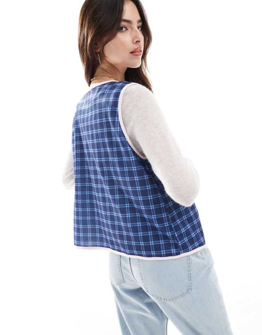 ASOS DESIGN slipsknut väst i marinblå rutigt - Image 4