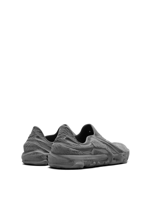 ISPA Universal Sneakers - Image 3