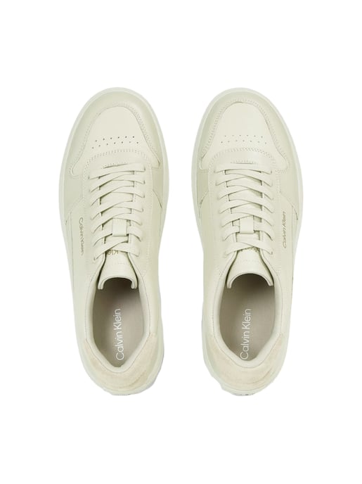 Låga sneakers med snörning - Image 4