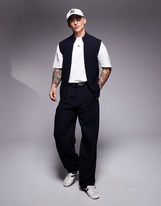 ASOS DESIGN stickad zip-up tank med funnel neck i marinblå - Image 4