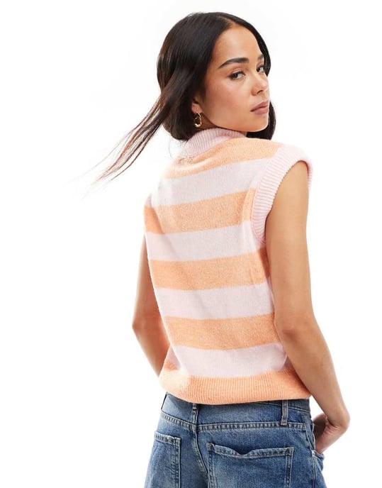 Miss Selfridge stickad linne i mjuk rosa och orange randig - Image 3