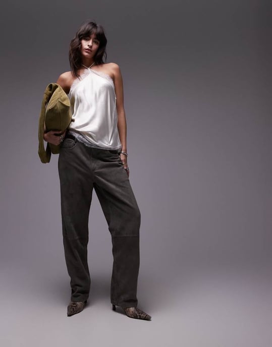 Topshop satin halterneck med spetsdetalj i elfenben - Image 2