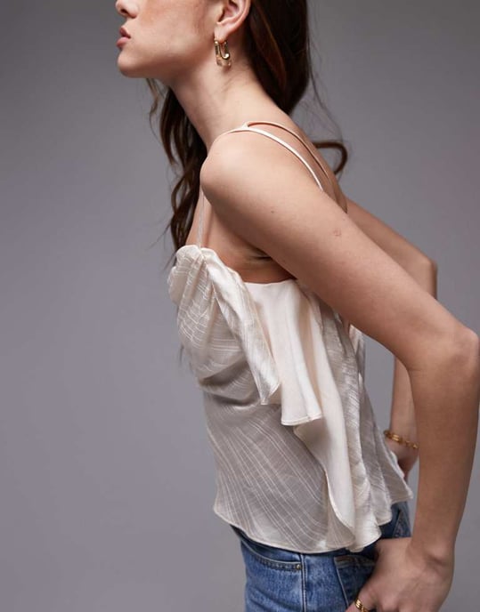 Topshop dubbelslinga satin topp med volang i champagne - Image 3