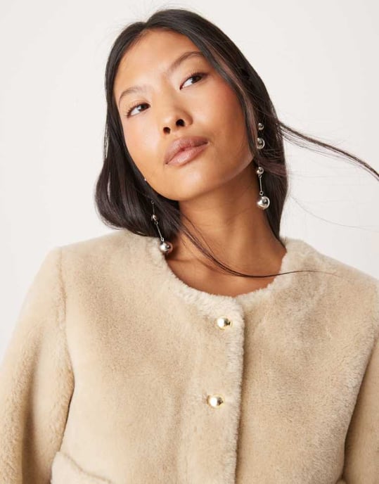 ASOS DESIGN Petite collarless bonded borg jacket in cream - Image 3