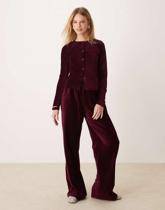 ASOS DESIGN velvet cord cardigan in burgundy - Image 2