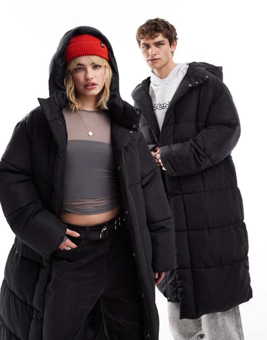 COLLUSION Unisex maxi puffer jacket with hood in black - Image 1