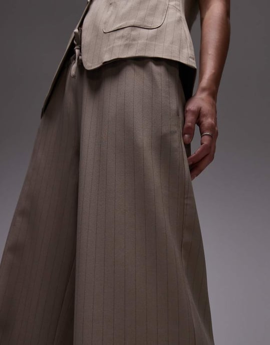 Topshop jogger med dragsko framtill i taupe randig - Image 3
