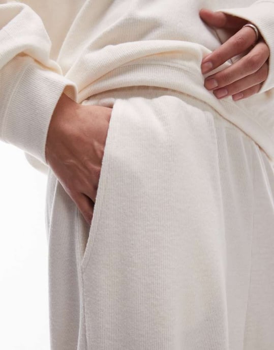 Topshop borstad muddbyxa i krämfärg - Image 3