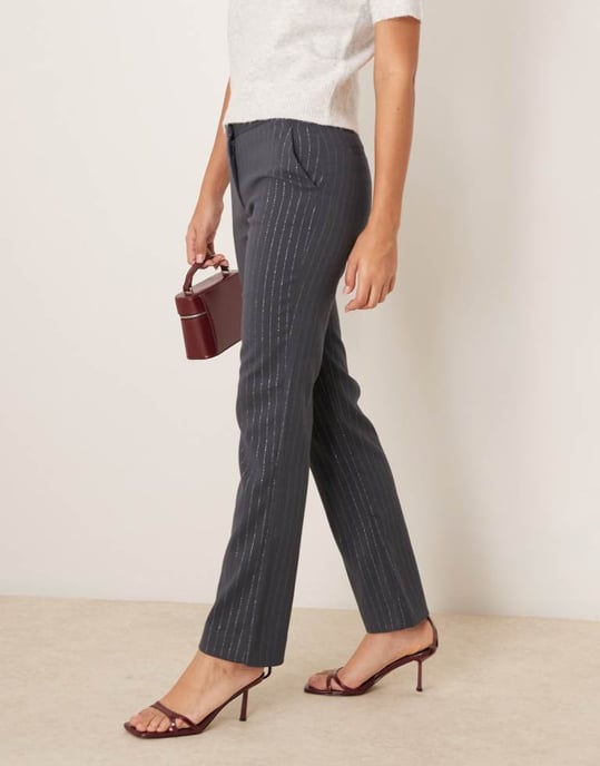 Abercrombie & Fitch tailored pinstripe trousers in grey - Image 3