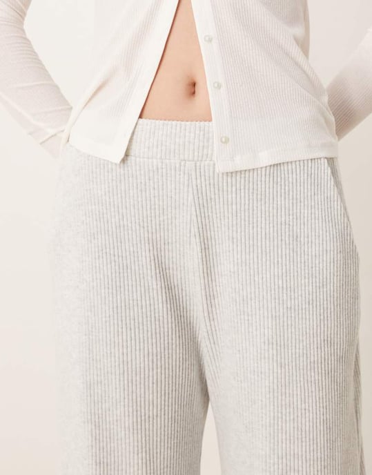 Abercrombie & Fitch lounge cozy wide leg rib jogger bottom in heather grey - Image 4