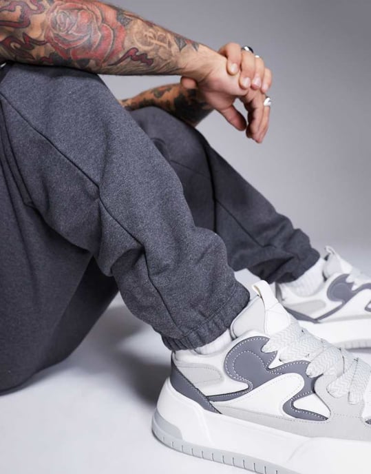 ASOS DESIGN premium tungvikts oversized joggers 400gsm i kolgrå melange - KOLGRÅ - Image 4