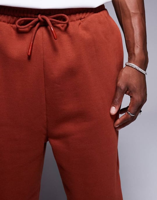 ASOS DESIGN premium tungvikts oversized joggers 400gsm i bränd röd - Image 4