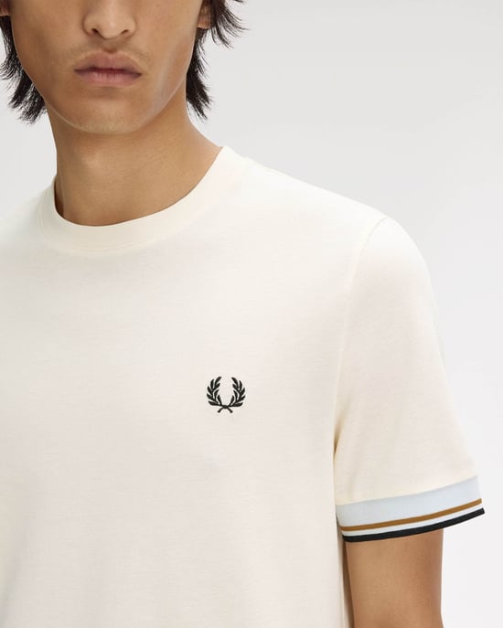 T-Shirt in Ivory - Image 3