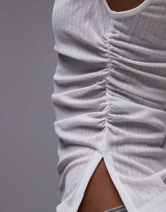 ASOS DESIGN torrgrepp rynkad höghalsad tanktop i elfenben - Image 2