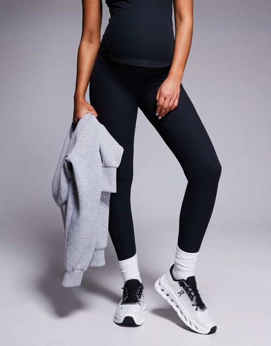 4505 Gravid mjuk touch rib hög midja träningsleggings i svart - Image 4