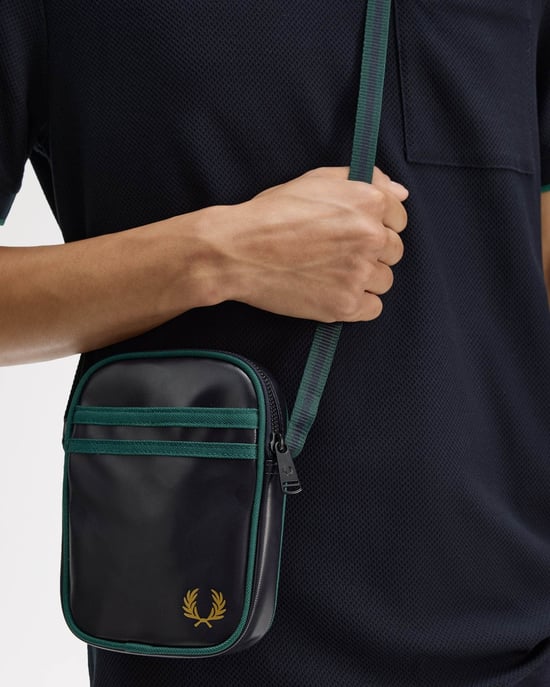 Classic Small Side Bag in Black - Image 3