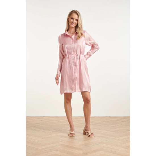 Smashed Lemon Glanzende midi-jurk met taillekoord | - Image 4