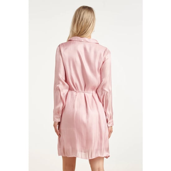 Smashed Lemon Glanzende midi-jurk met taillekoord | - Image 5