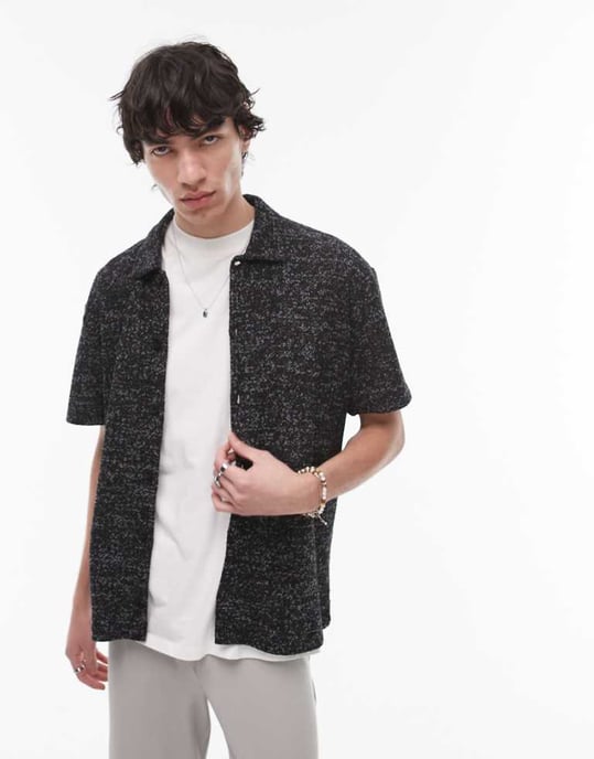 Topman avslappnad passform texturerad polo i grått - Image 1