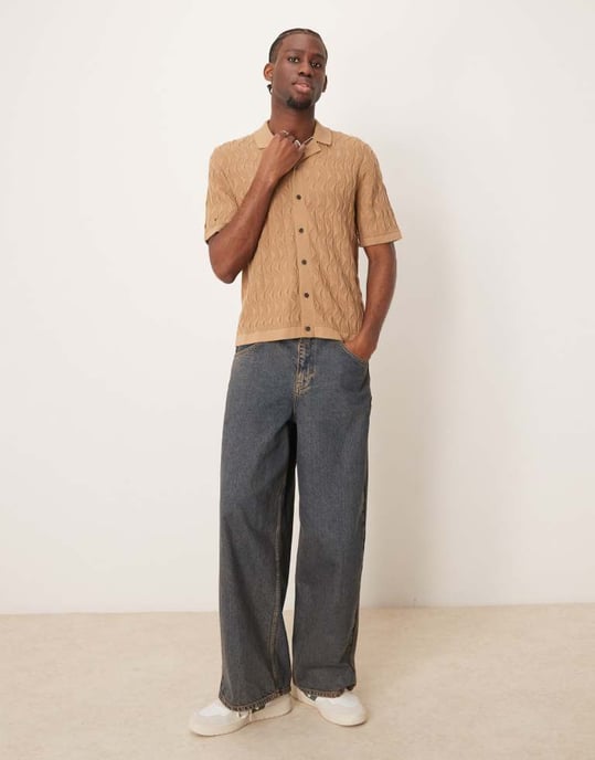 Abercrombie & Fitch short sleeve knit resort button through polo in brown - Image 2