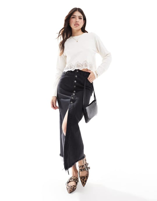 Miss Selfridge långärmad topp med spetsdetalj i crème - Image 2