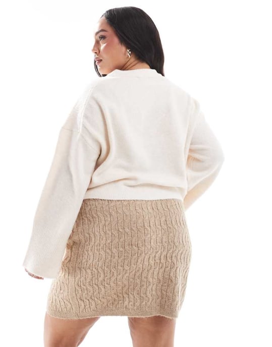 Vero Moda Curve stickad minikjol i kamelfärg - Image 2
