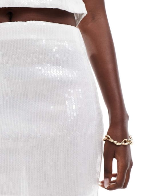 ASOS DESIGN midjehög paljettkort kjol i krämfärg - Image 2