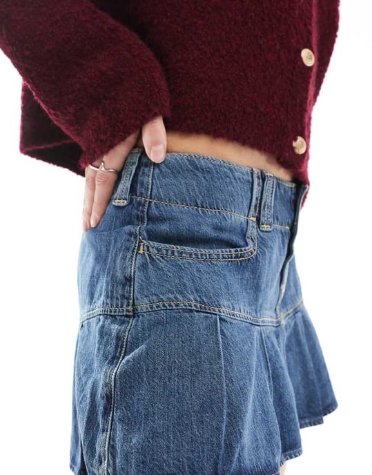 Hollister micro pleated mini skirt in wash denim - Image 3