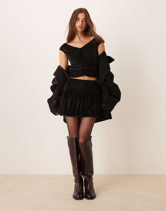 Miss Selfridge sammet guldprickad bubbelsluts mini kjol - Image 2