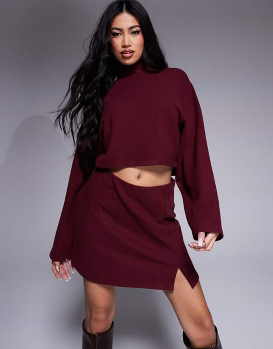 ASOS DESIGN samordnad jersey ribbad minikjol med sprund i burgundröd - Image 2