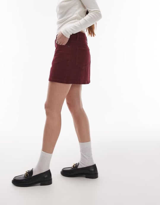 Topshop denim mini plisserad kjol i burgundy - Image 2
