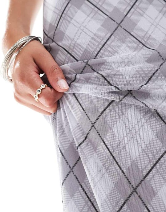 Återvunnen vintage mesh midikjol i rutigt mönster co ord - Image 3