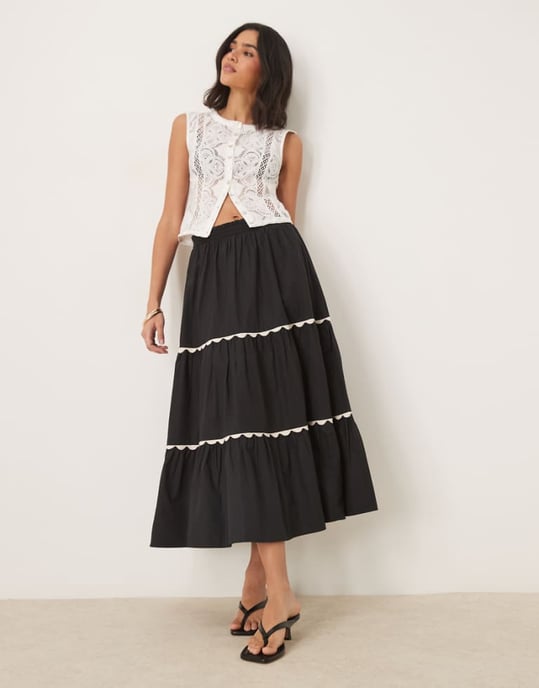 Nobody's Child Topsie tiered midaxi skirt in black - Image 1