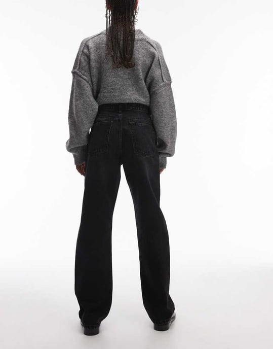 Topshop Kort hög midja rak jeans i tvättad svart - Image 2